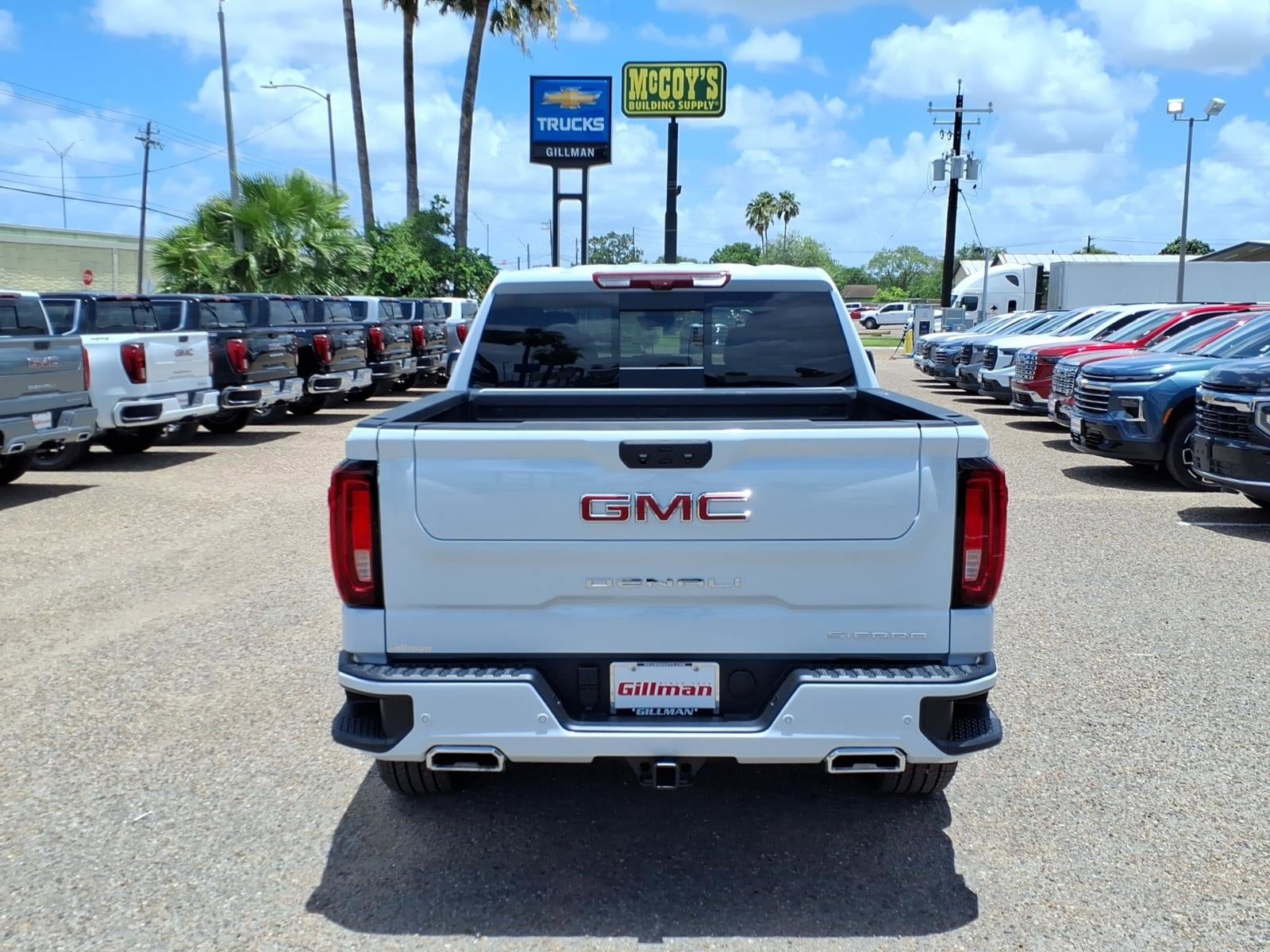 2026 GMC Sierra 1500 Denali - Photo 7