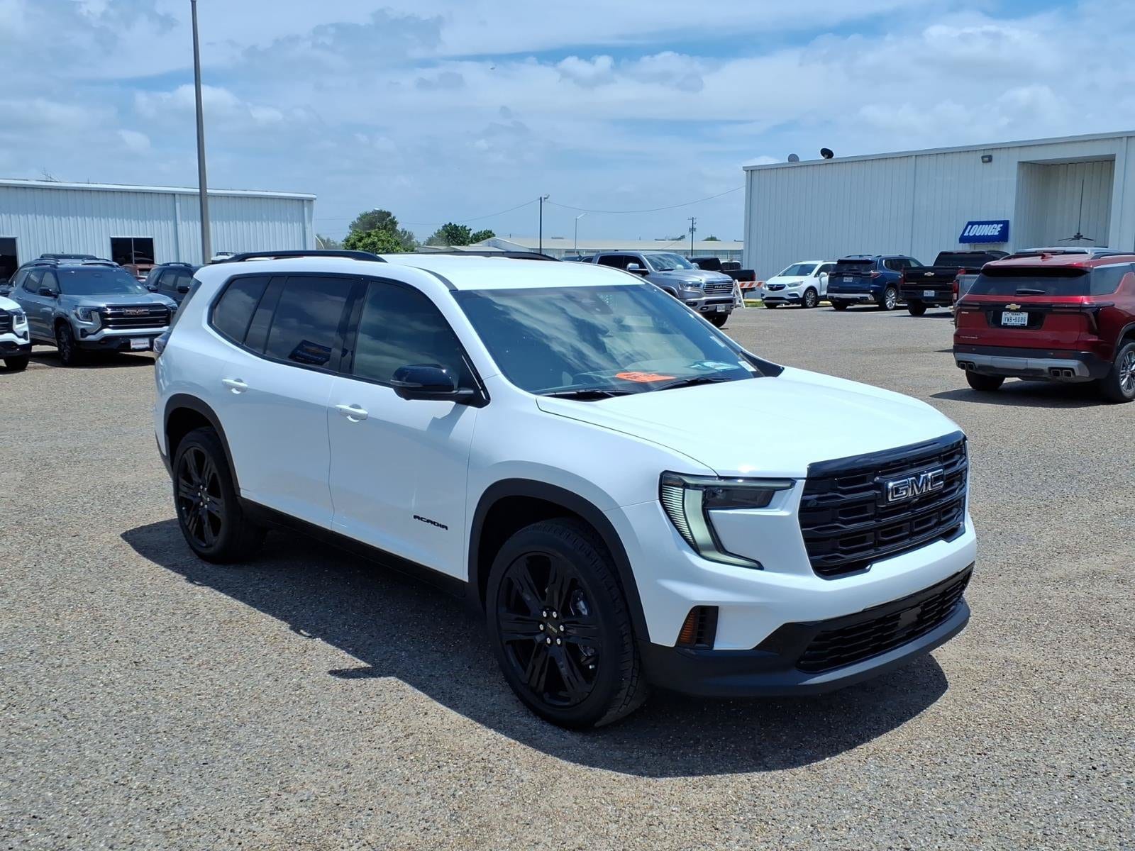 2026 GMC Acadia Elevation - Photo 2