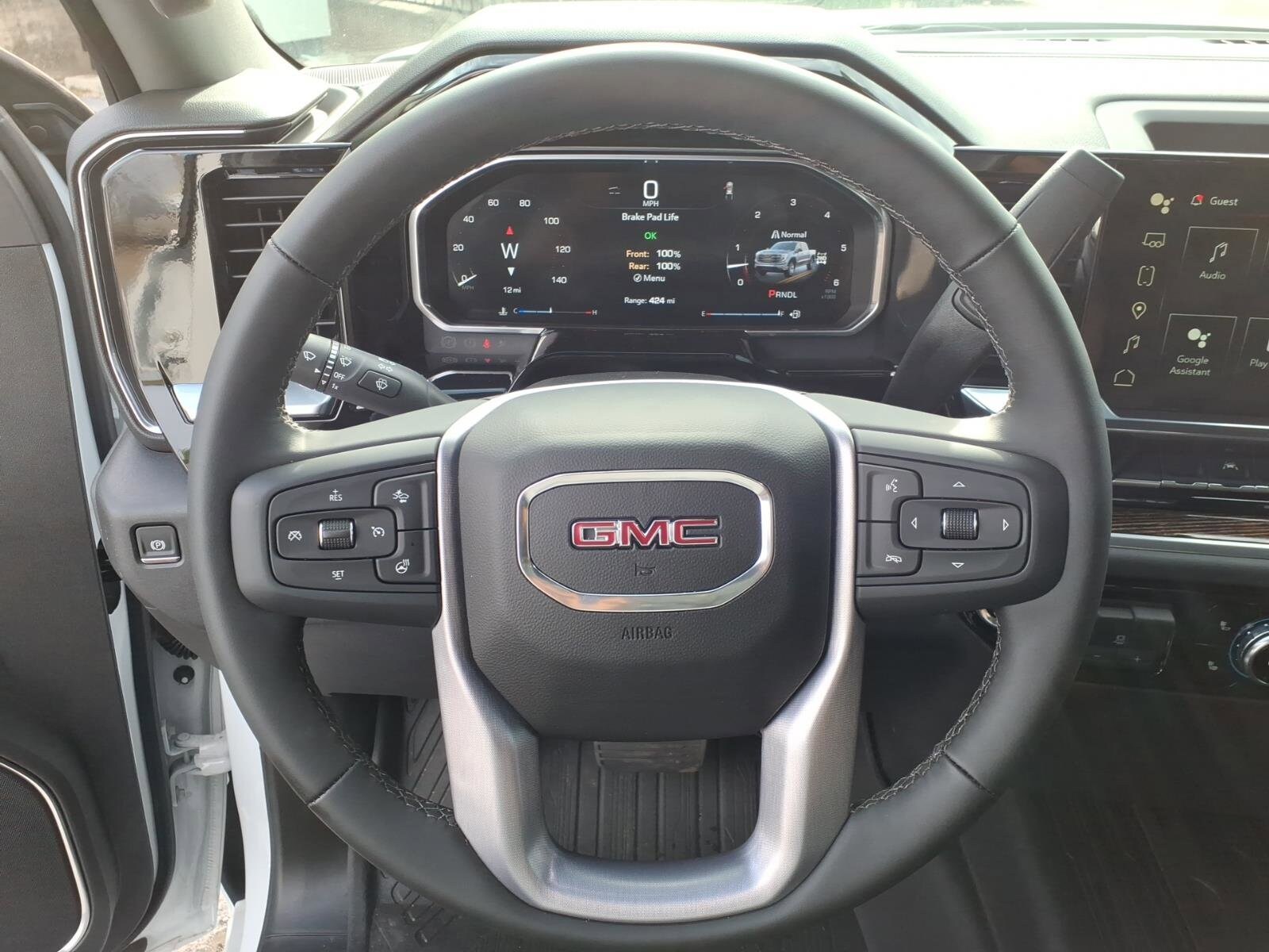 2026 GMC Sierra 1500 SLE - Photo 19