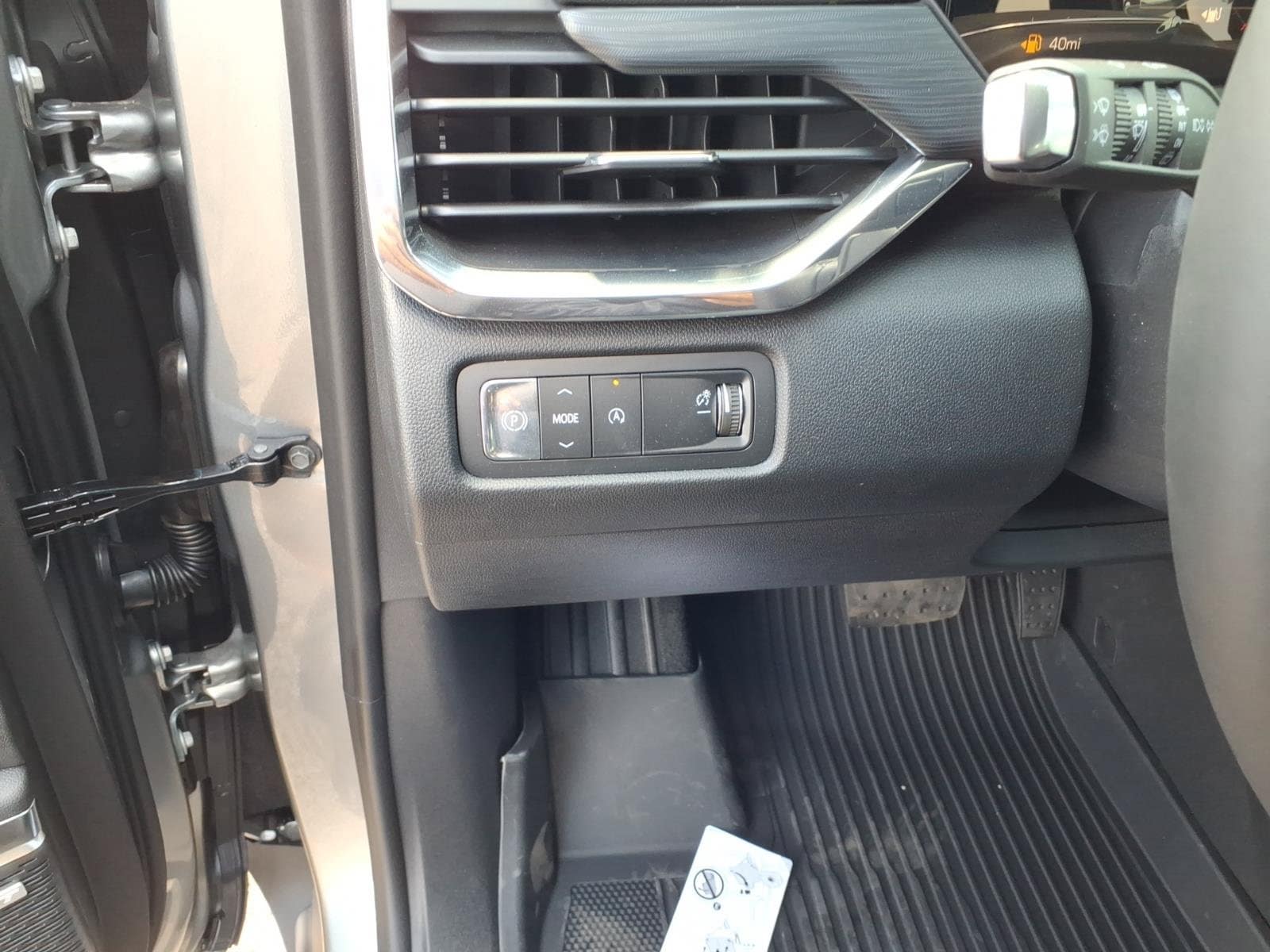 2026 GMC Acadia Elevation - Photo 11