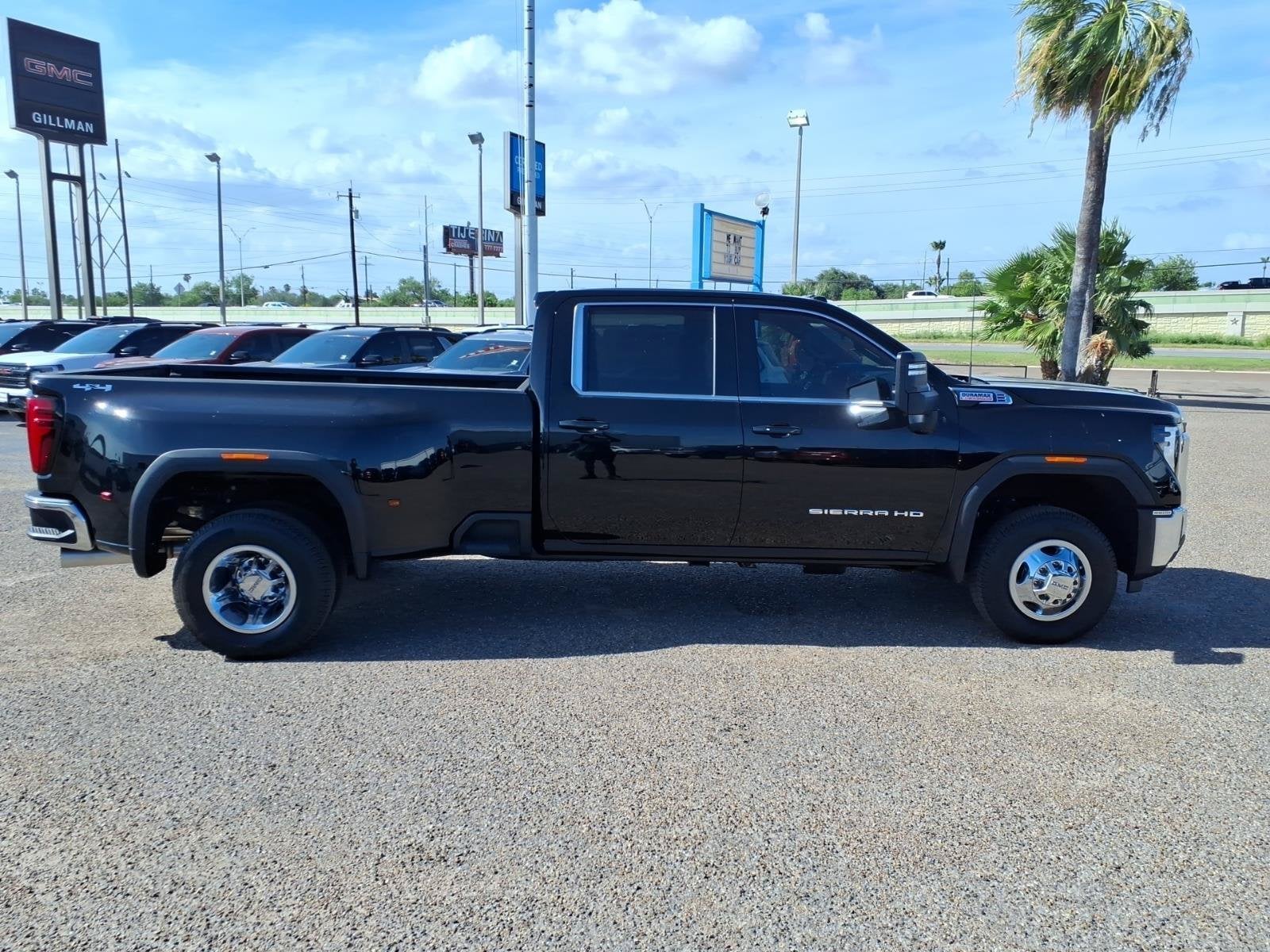 2026 GMC Sierra 3500HD SLE - Photo 9