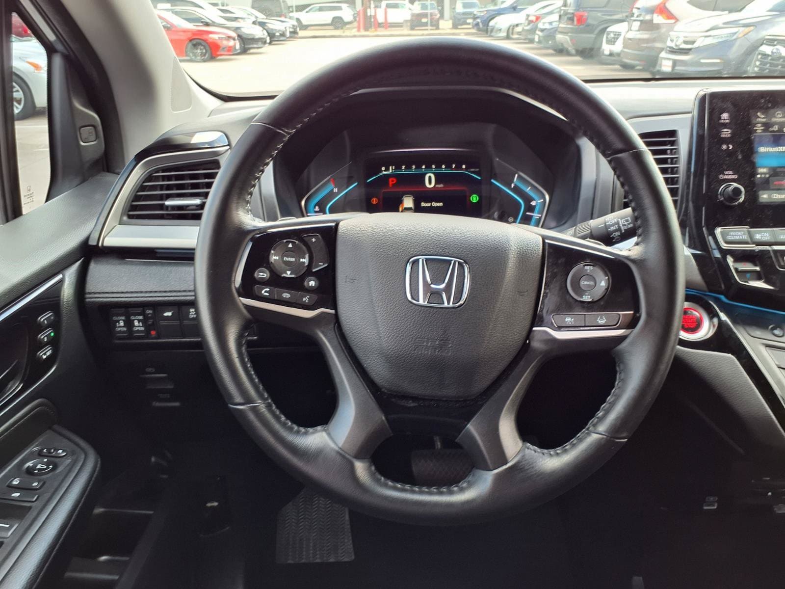 2024 Honda Odyssey Touring - Photo 14