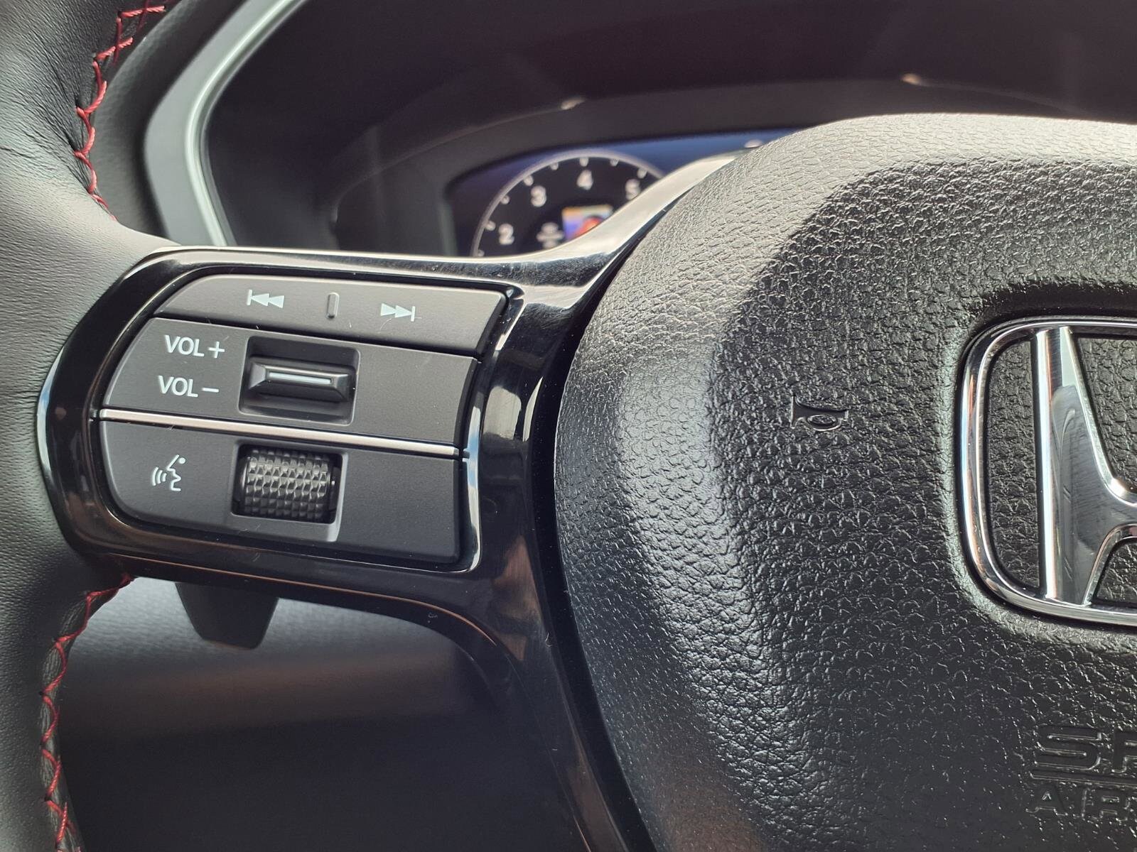 2025 Honda Pilot Black Edition - Photo 16