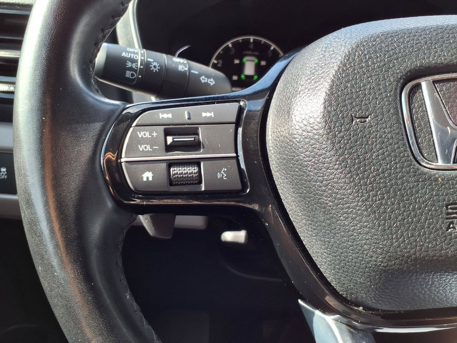 2023 Honda Pilot EX-L - Photo 15