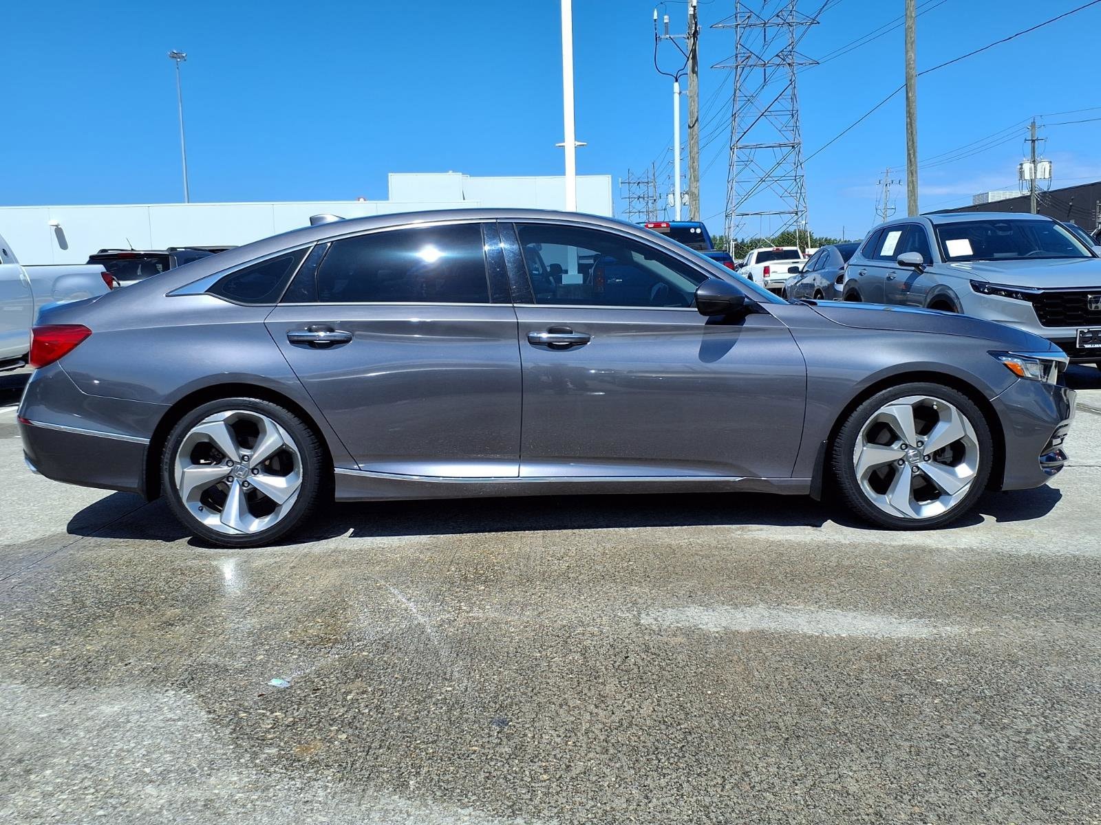 2018 Honda Accord Touring - Photo 25