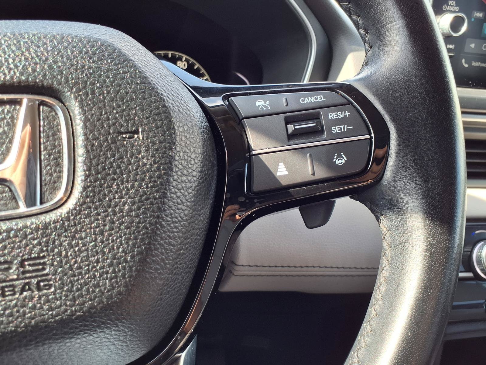 2023 Honda Pilot EX-L - Photo 16