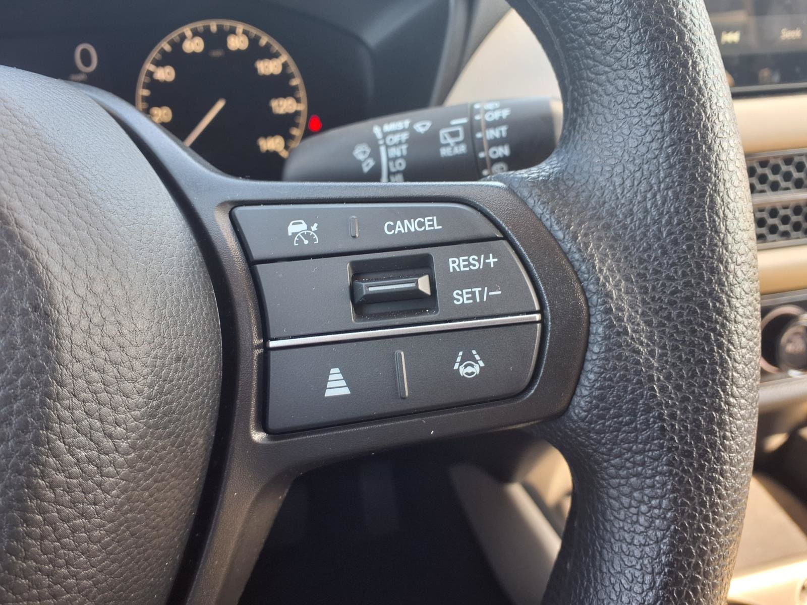 2027 Honda HR-V LX - Photo 15