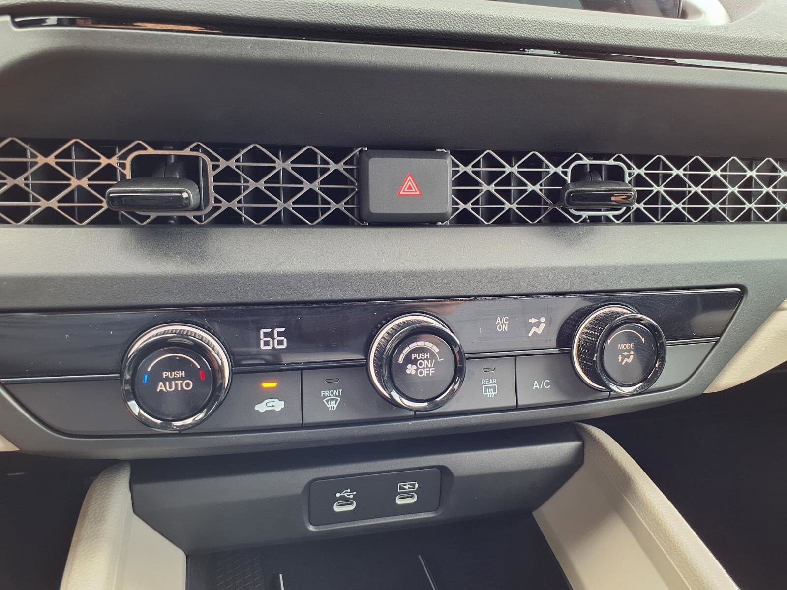 2026 Honda Accord LX - Photo 7