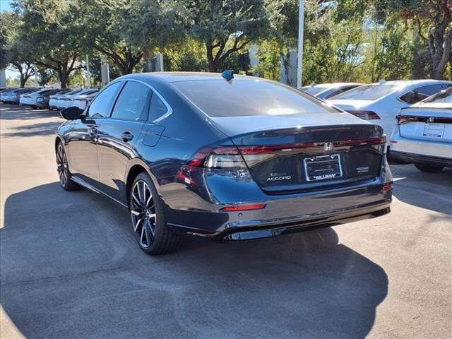 2025 Honda Accord Hybrid Touring photo 2