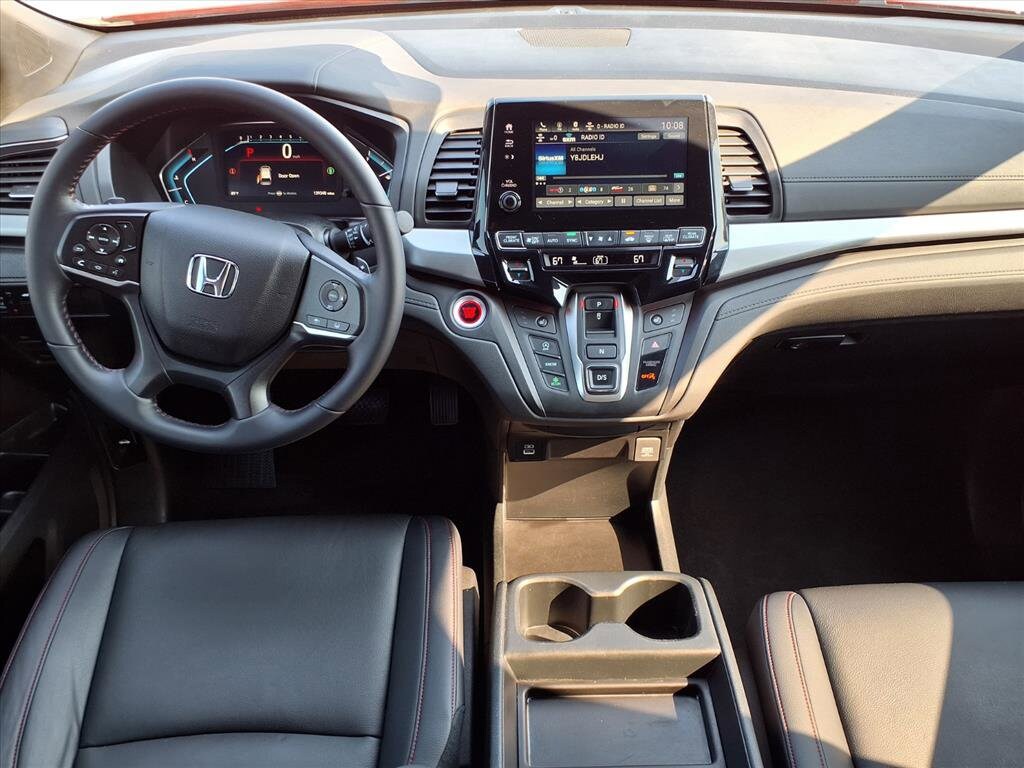 2023 Honda Odyssey Sport photo 4
