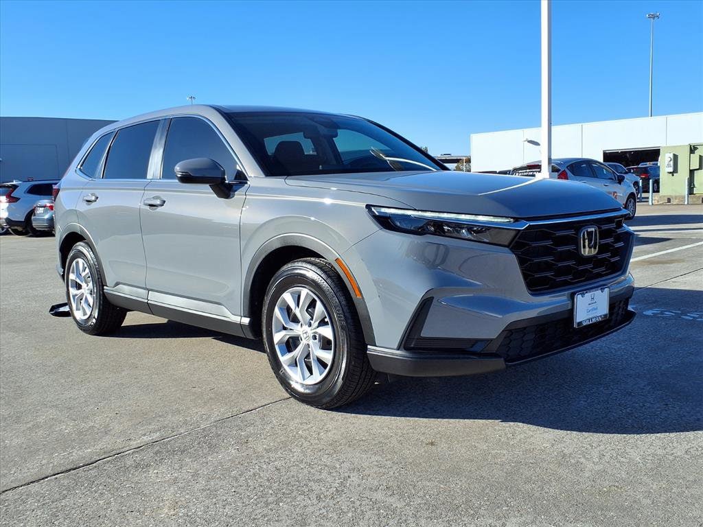 2023 Honda CR-V LX's photo