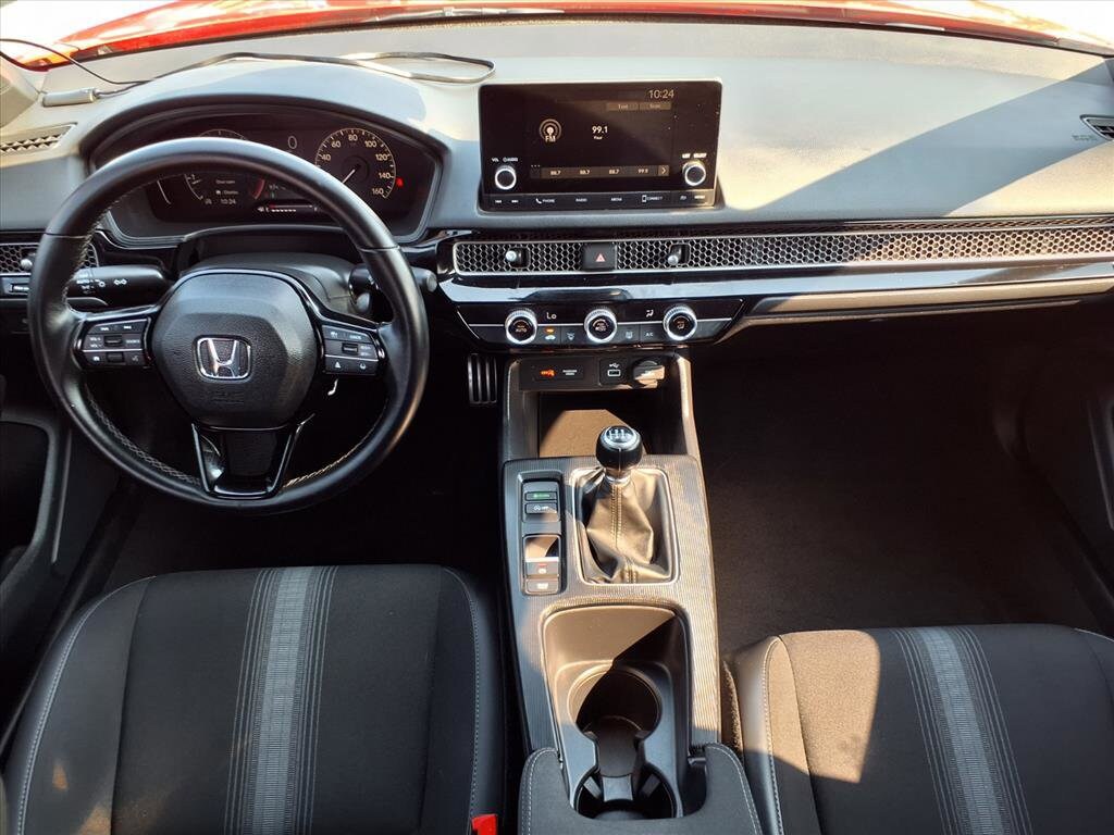 2024 Honda Civic Sport Hatchback photo 3