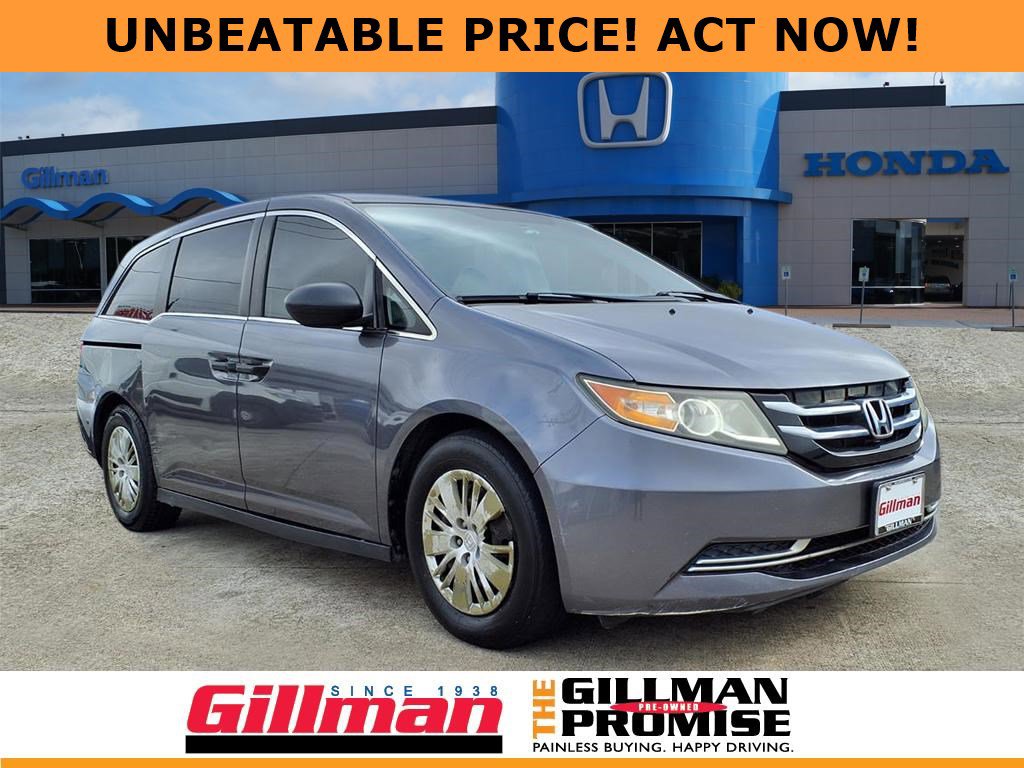 2015 Honda Odyssey LX's photo