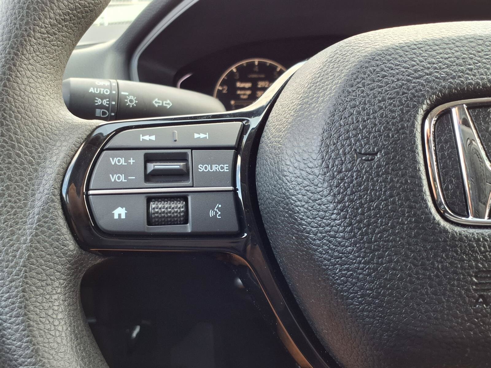 2026 Honda Civic LX - Photo 15