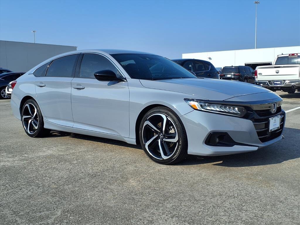 2022 Honda Accord Sport photo 2