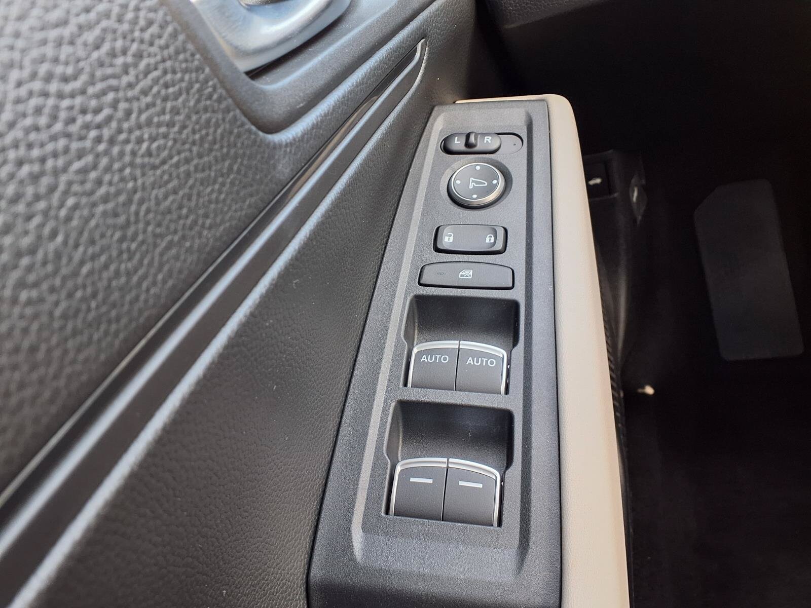2026 Honda Accord LX - Photo 9