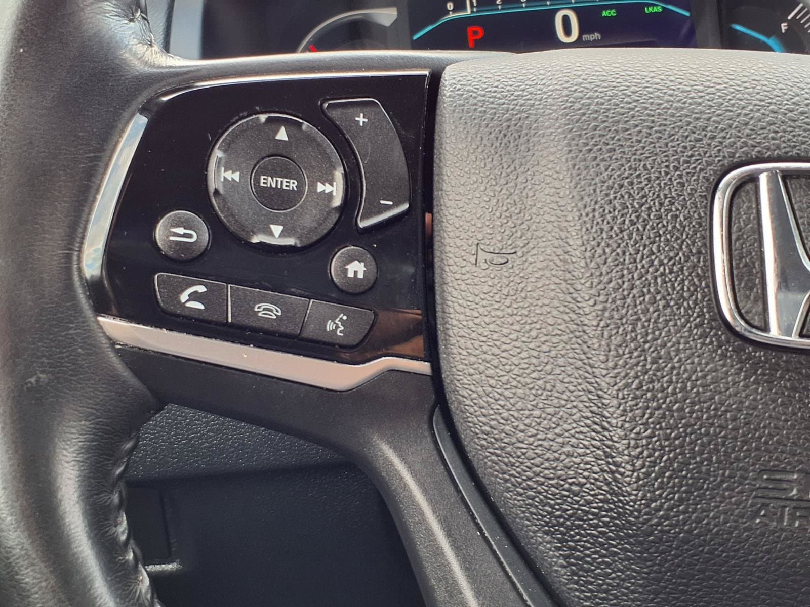 2022 Honda Pilot SE - Photo 16