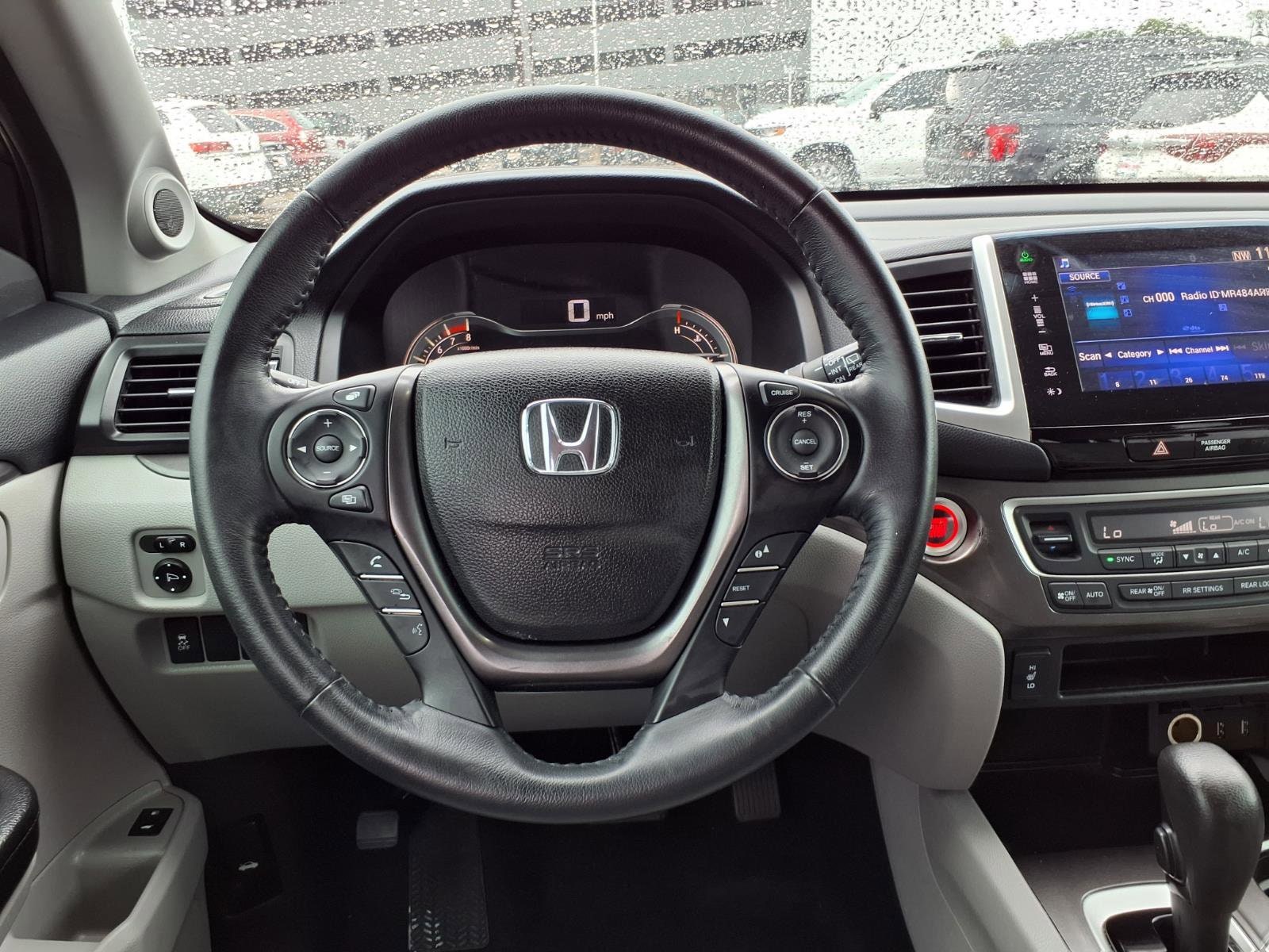 2016 Honda Pilot EX-L - Photo 14