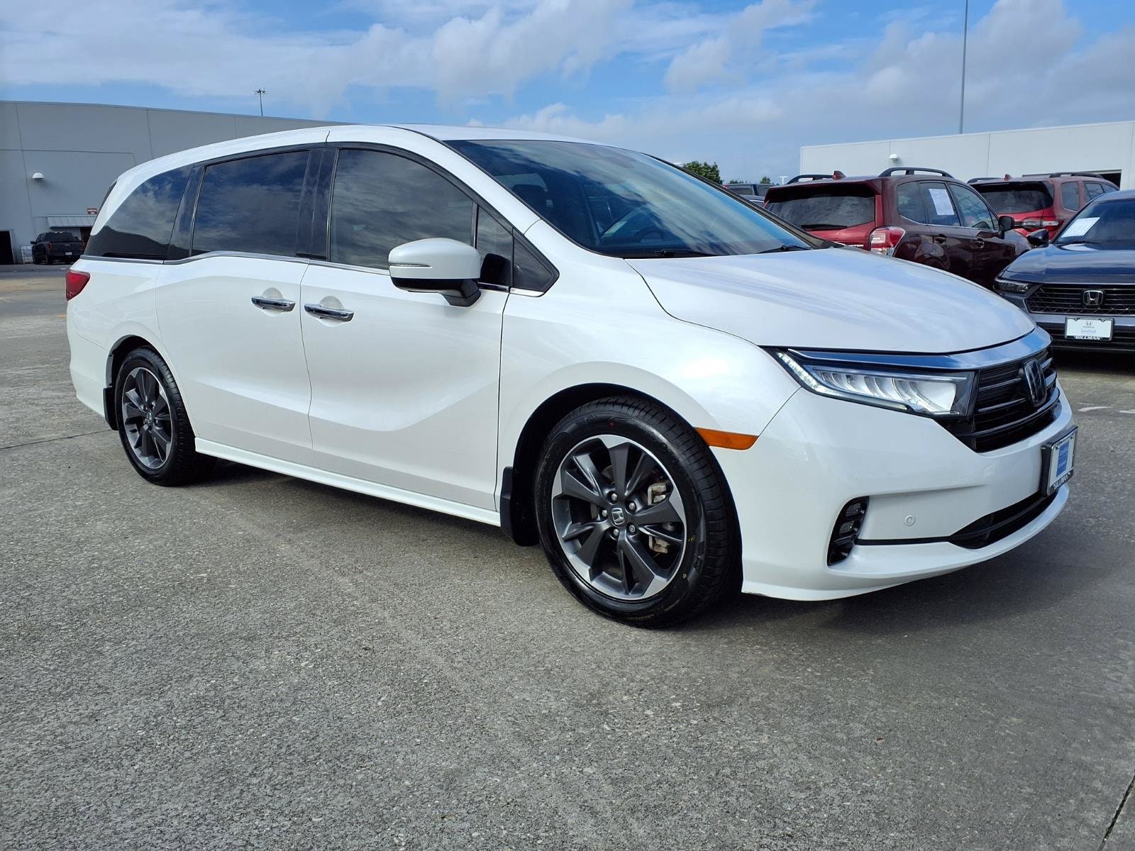 2023 Honda Odyssey Elite - Photo 2