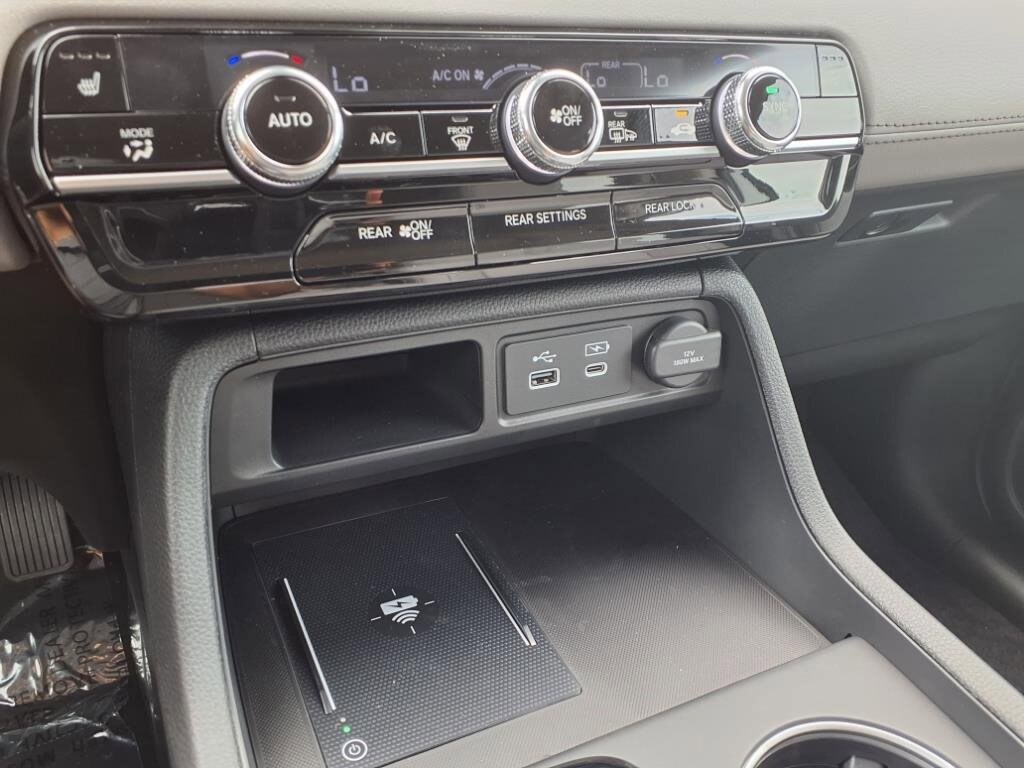 2025 Honda Pilot Touring - Photo 6