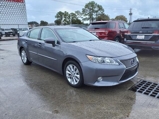 Used 2013 Lexus ES 300h with VIN JTHBW1GG5D2017627 for sale in Houston, TX