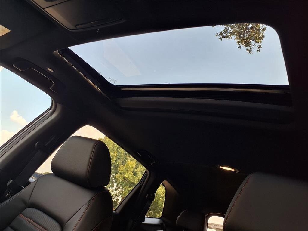 2026 Honda CR-V Hybrid Sport-L photo 4