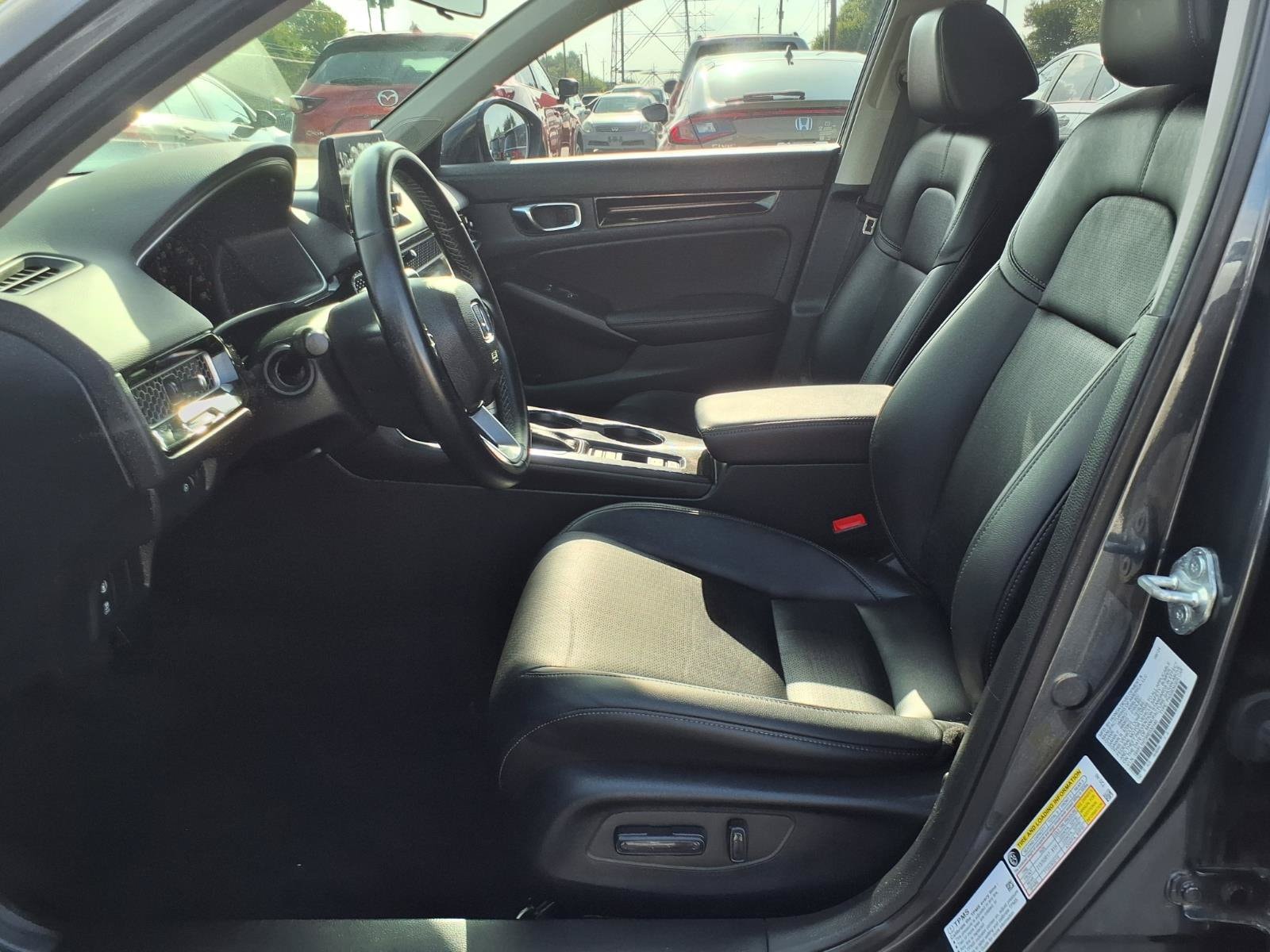 2024 Honda Civic Hatchback EX-L - Photo 17