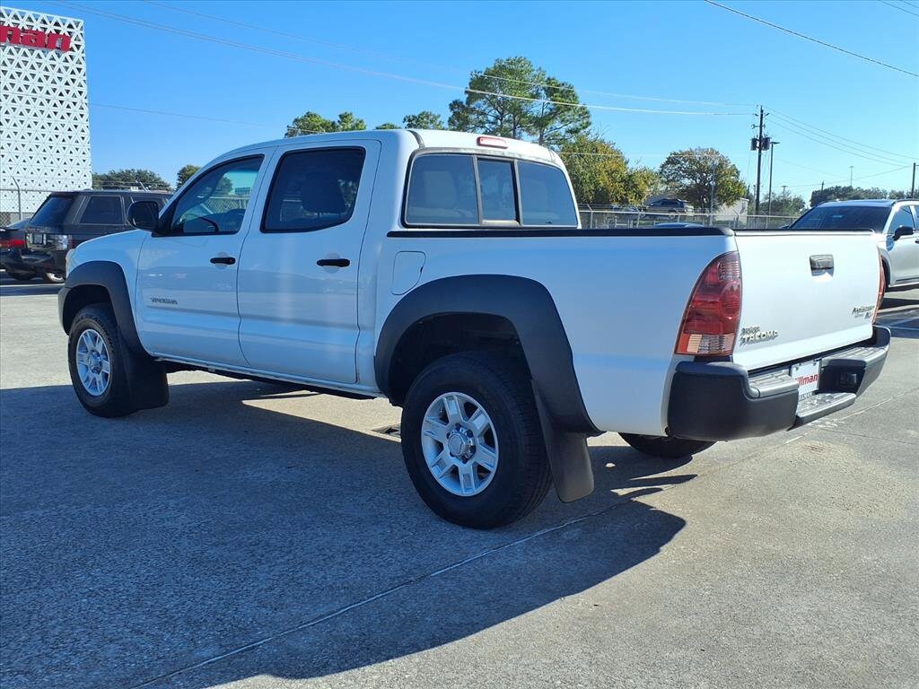 2013 Toyota Tacoma PreRunner photo 3