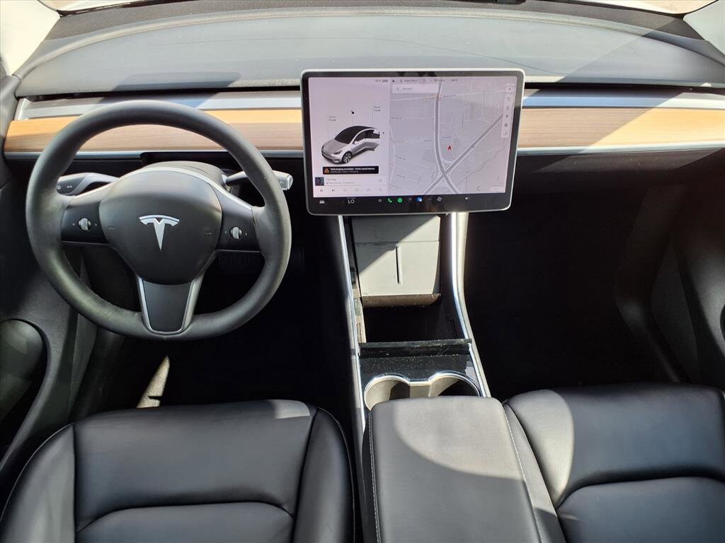 2021 Tesla Model Y Long Range photo 4
