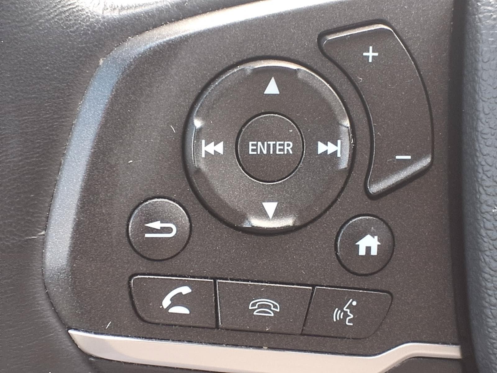 2024 Honda Odyssey EX-L - Photo 7