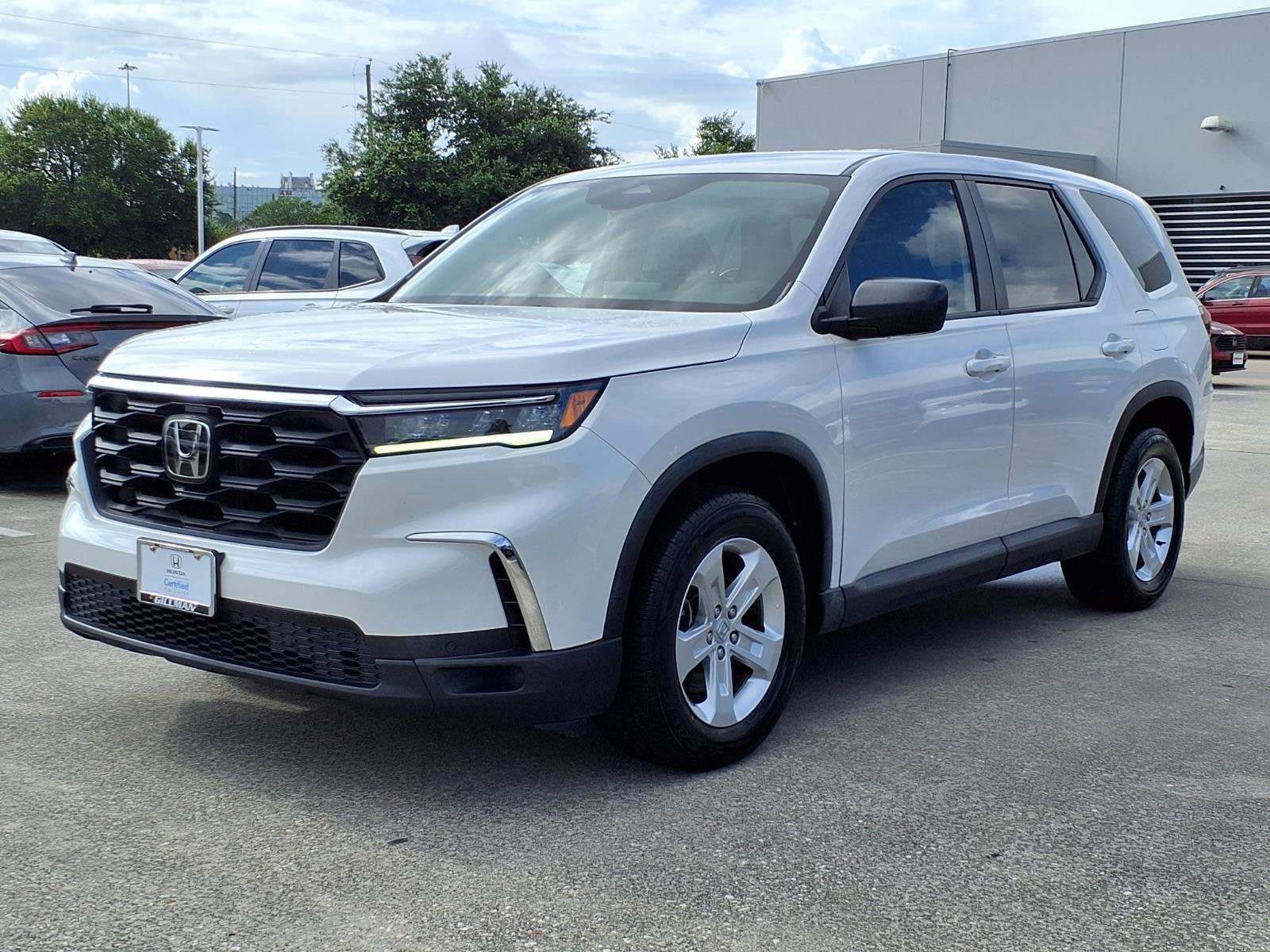2023 Honda Pilot LX - Photo 22