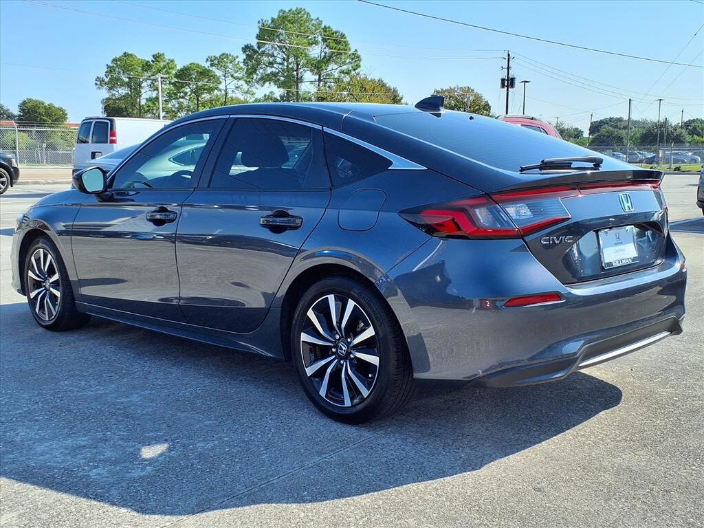 2024 Honda Civic EX-L photo 2