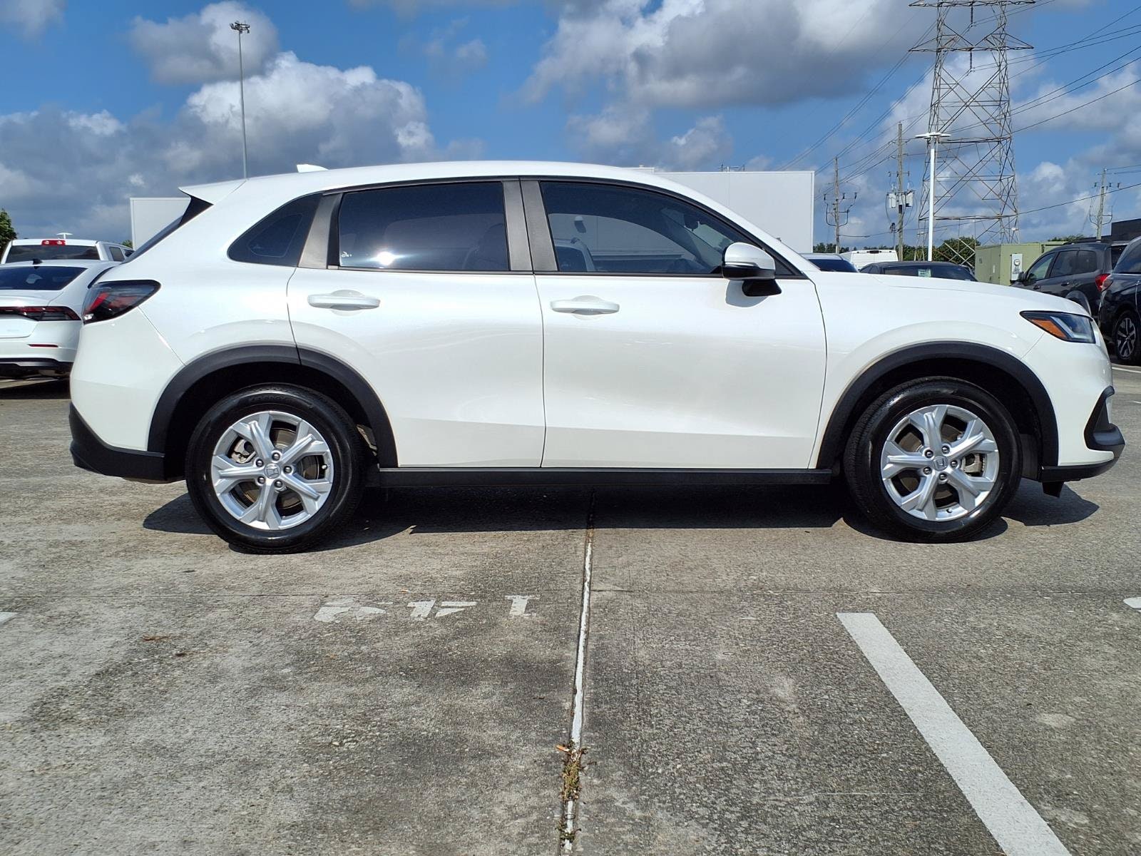 2025 Honda HR-V LX - Photo 24