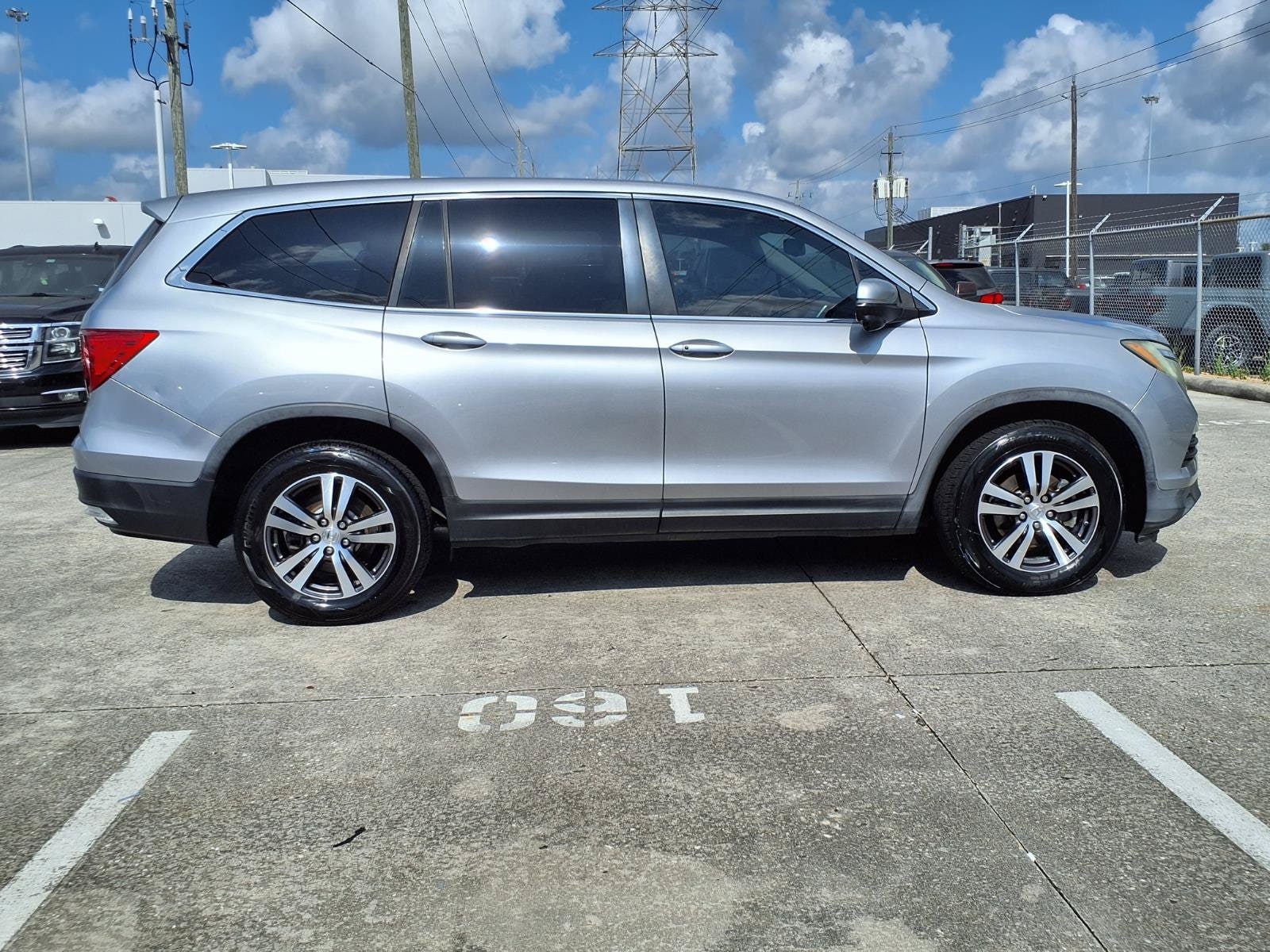 2016 Honda Pilot EX-L - Photo 27
