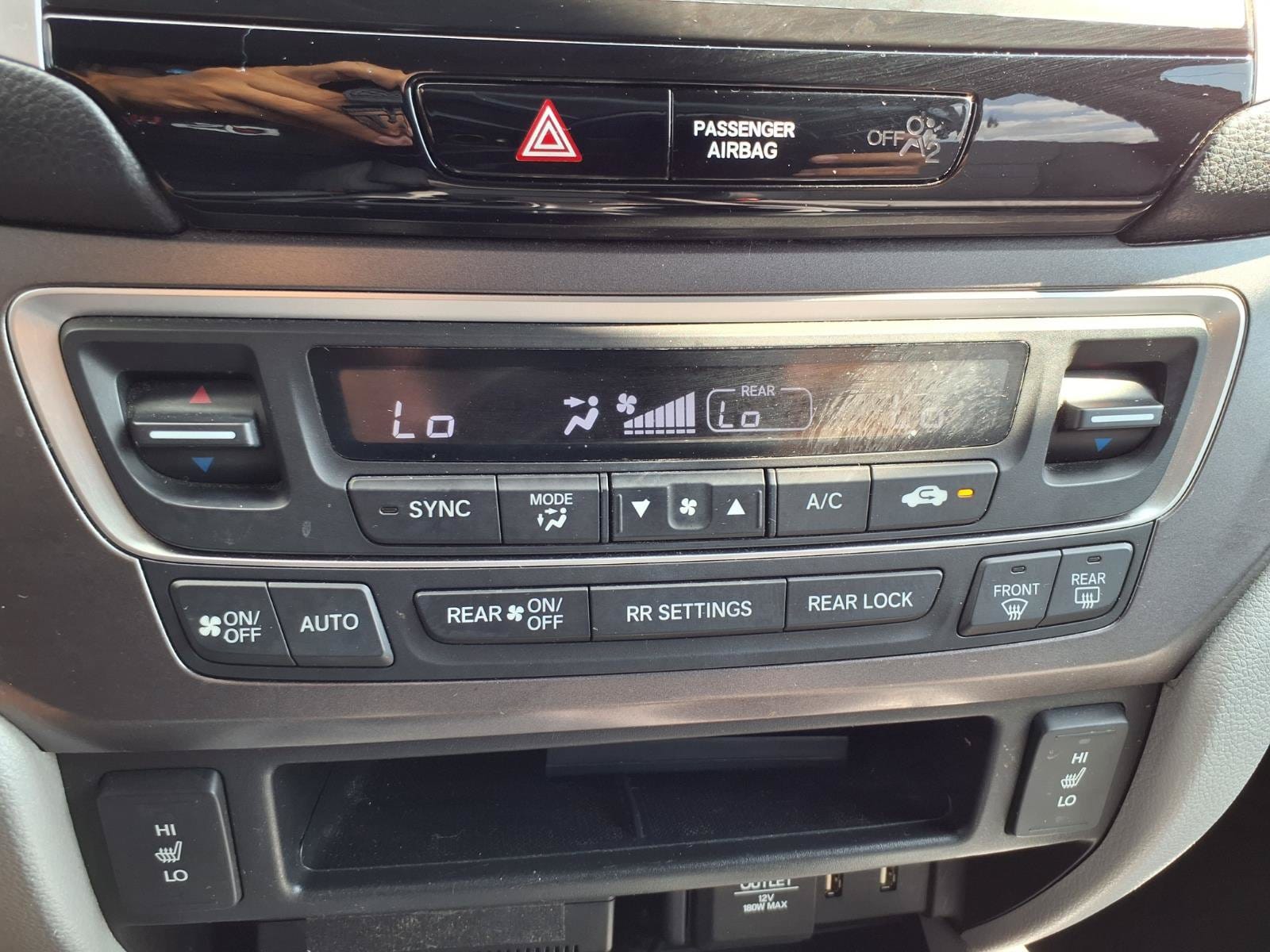 2016 Honda Pilot EX-L - Photo 8
