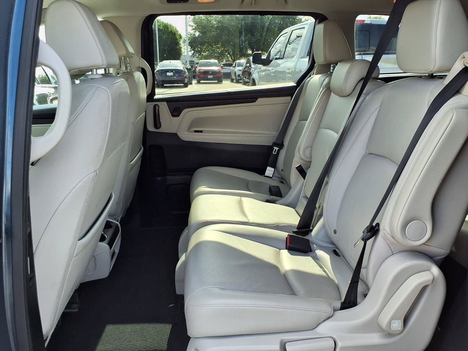 2025 Honda Odyssey EX-L - Photo 18