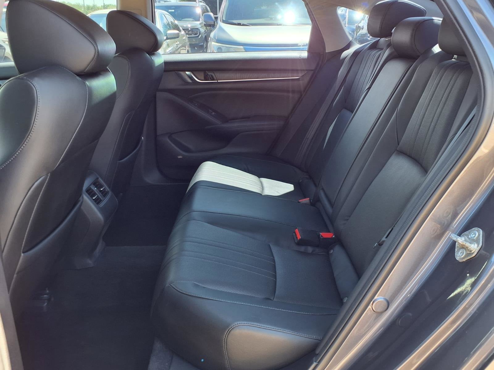 2018 Honda Accord Touring - Photo 19