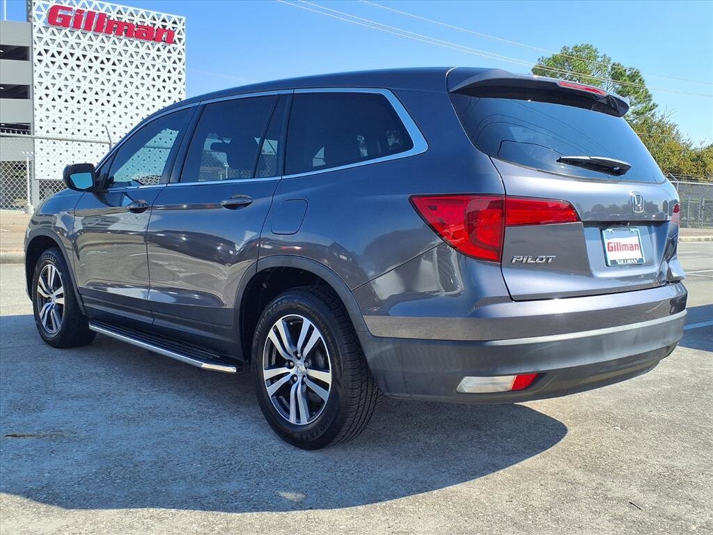 2018 Honda Pilot EX photo 3