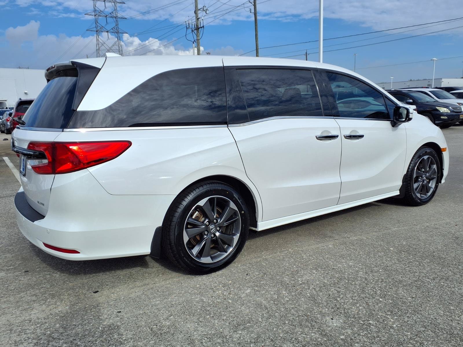 2023 Honda Odyssey Elite - Photo 24