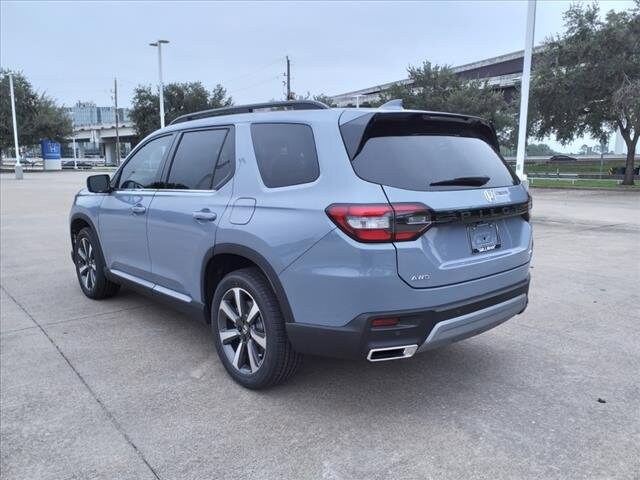 2025 Honda Pilot Elite photo 2