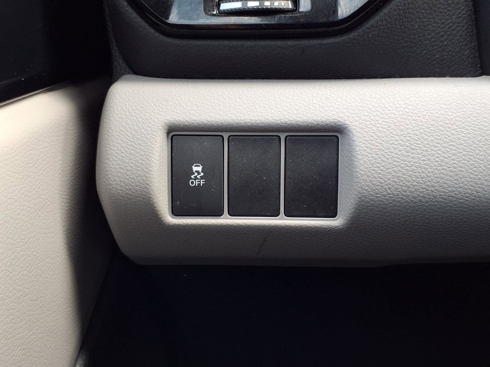 2023 Honda Pilot LX - Photo 9