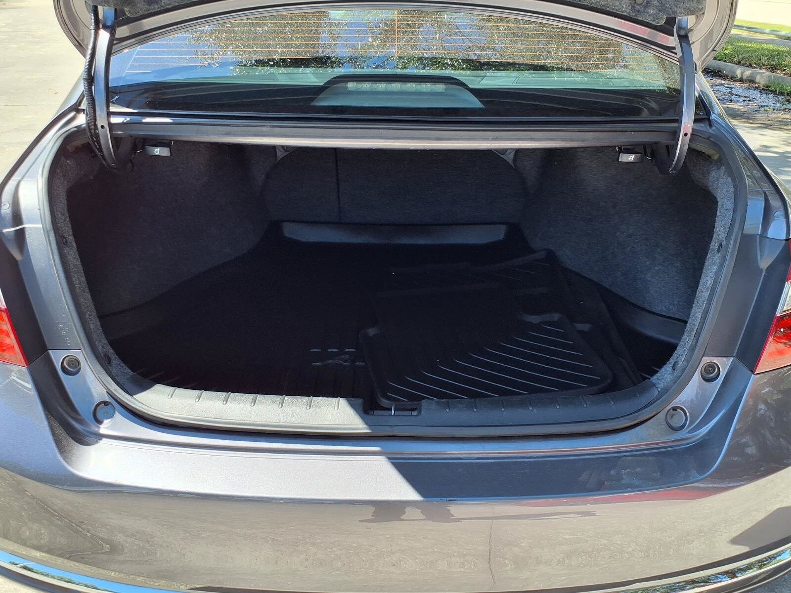 2016 Honda Accord EX-L - Photo 20