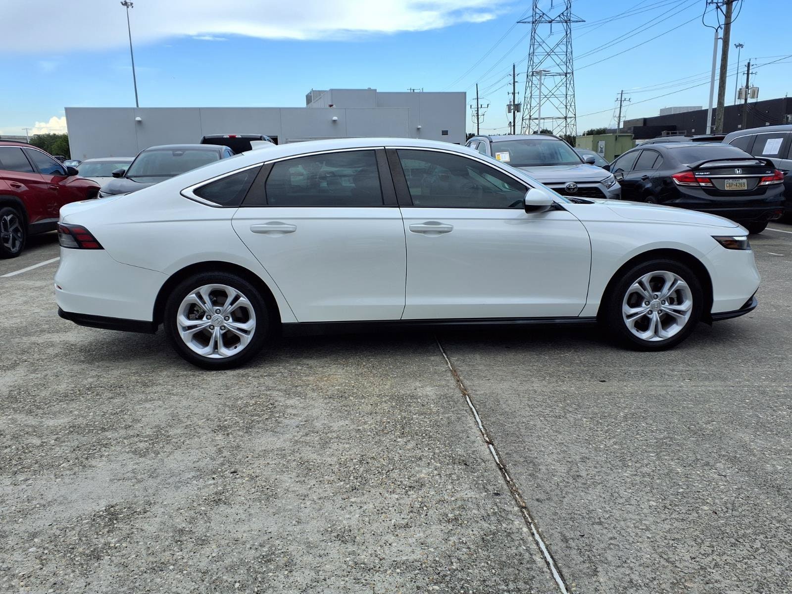 2023 Honda Accord LX - Photo 24
