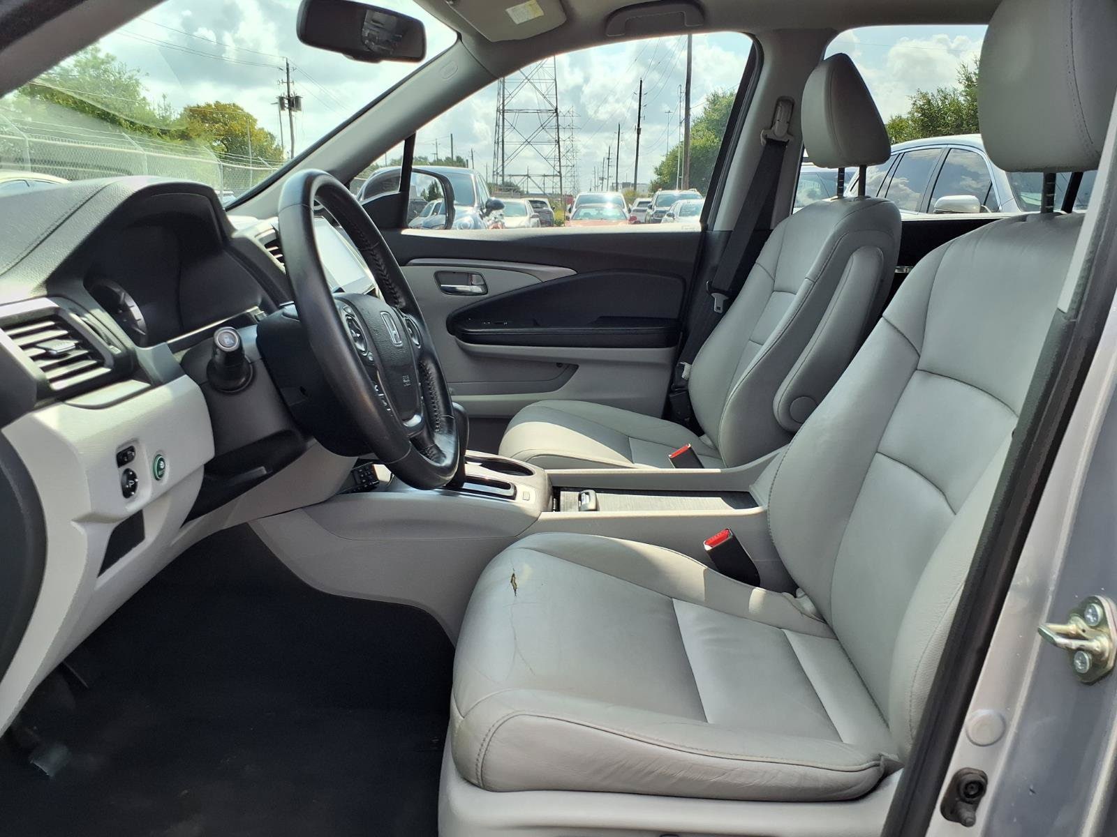 2016 Honda Pilot EX-L - Photo 18