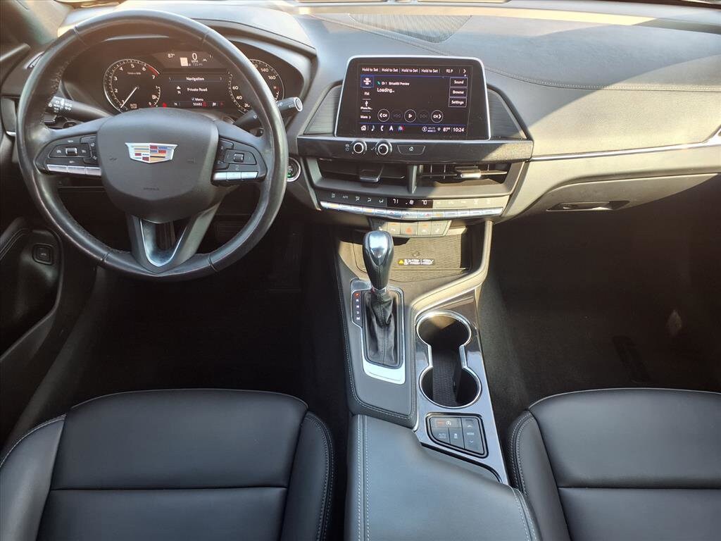 2023 Cadillac CT4 Luxury photo 4