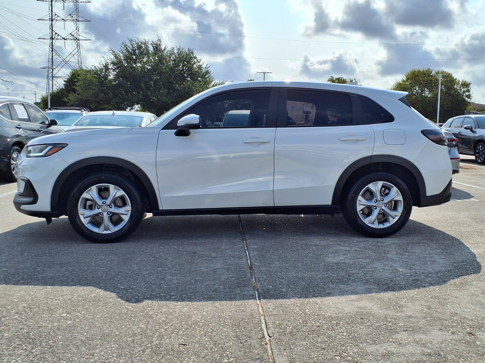 2025 Honda HR-V LX - Photo 21