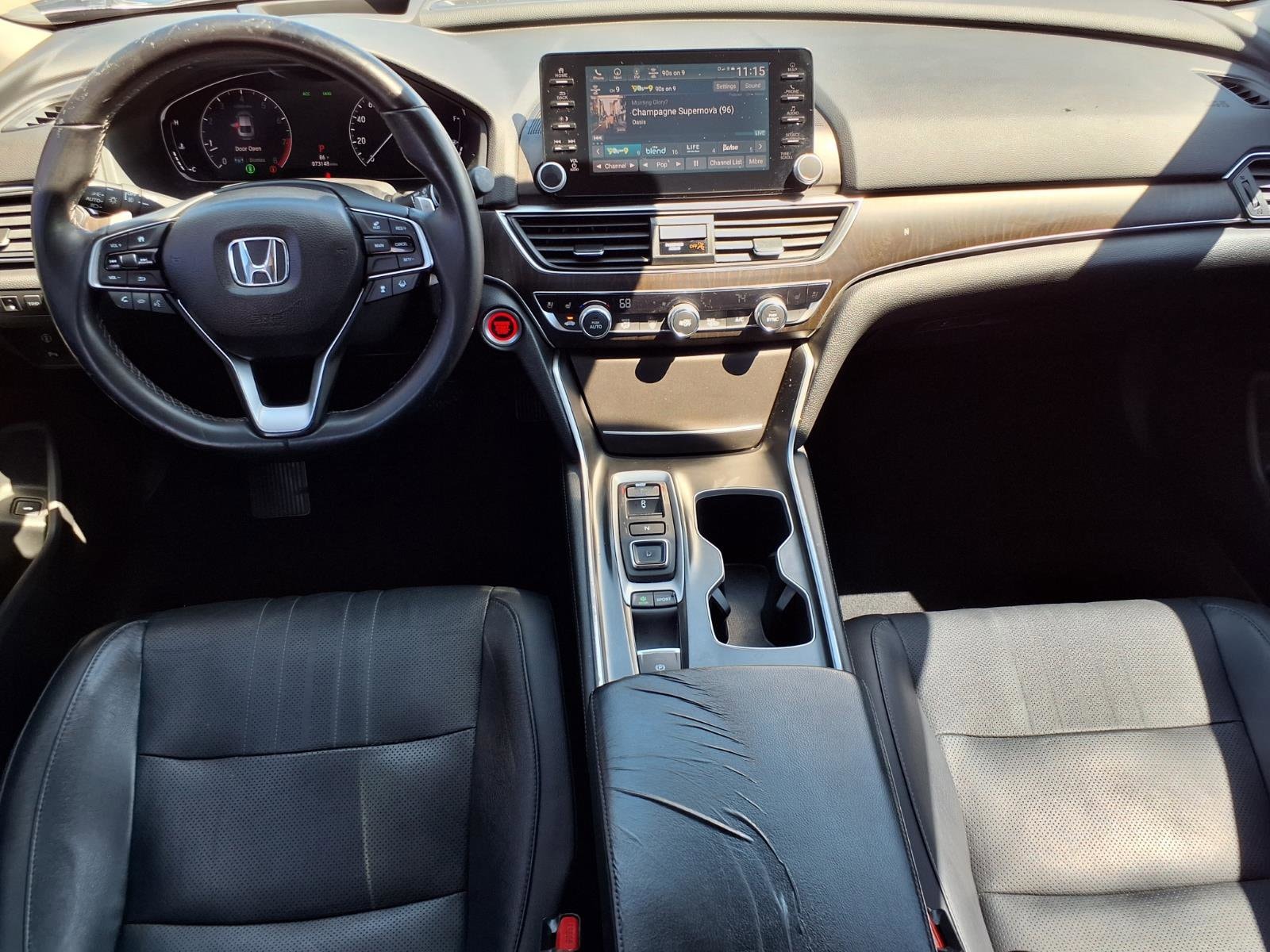 2018 Honda Accord Touring - Photo 4