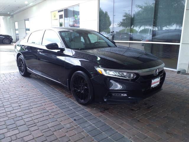 Used 2018 Honda Accord EX-L with VIN 1HGCV1F52JA038754 for sale in Houston, TX