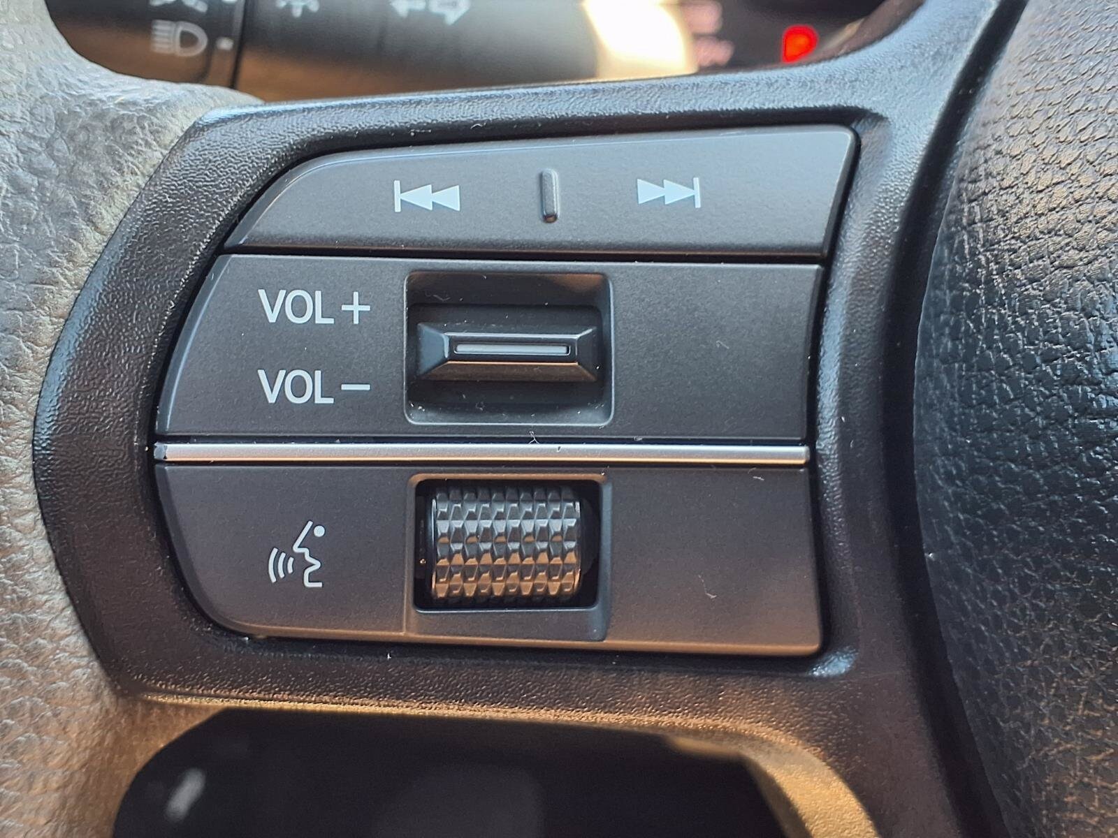 2024 Honda Accord LX - Photo 15