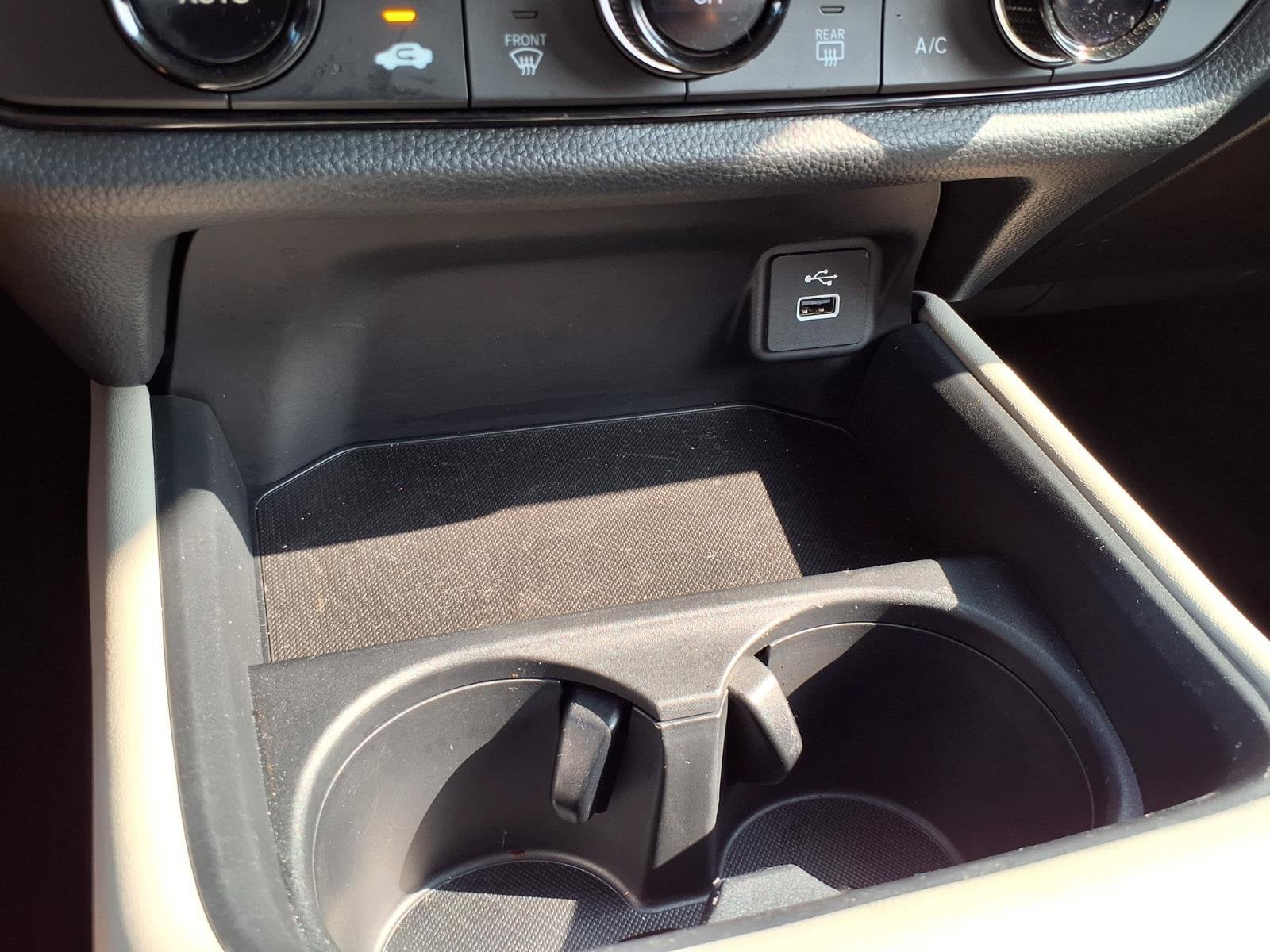 2025 Honda HR-V LX - Photo 8